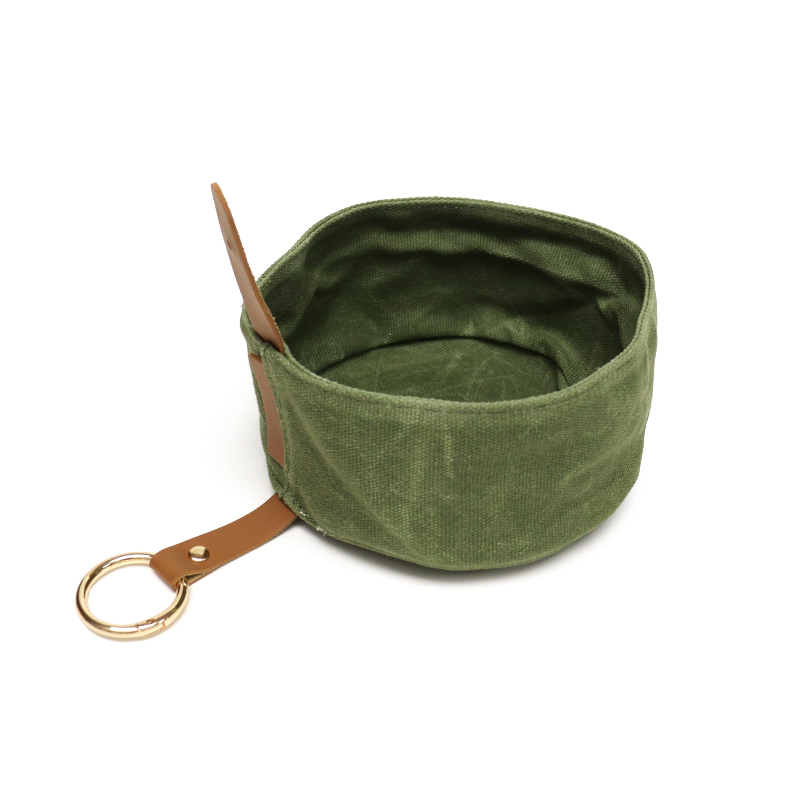 Pawsh foldable travel water bowl for dogs on hikes and outdoor walks